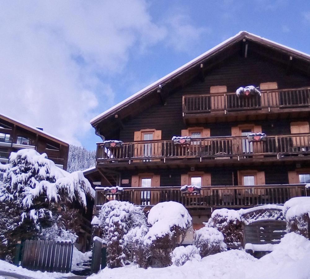 "Chalet Les Aravis" Chalet Et Appartements Le Grand-Bornand Exterior foto